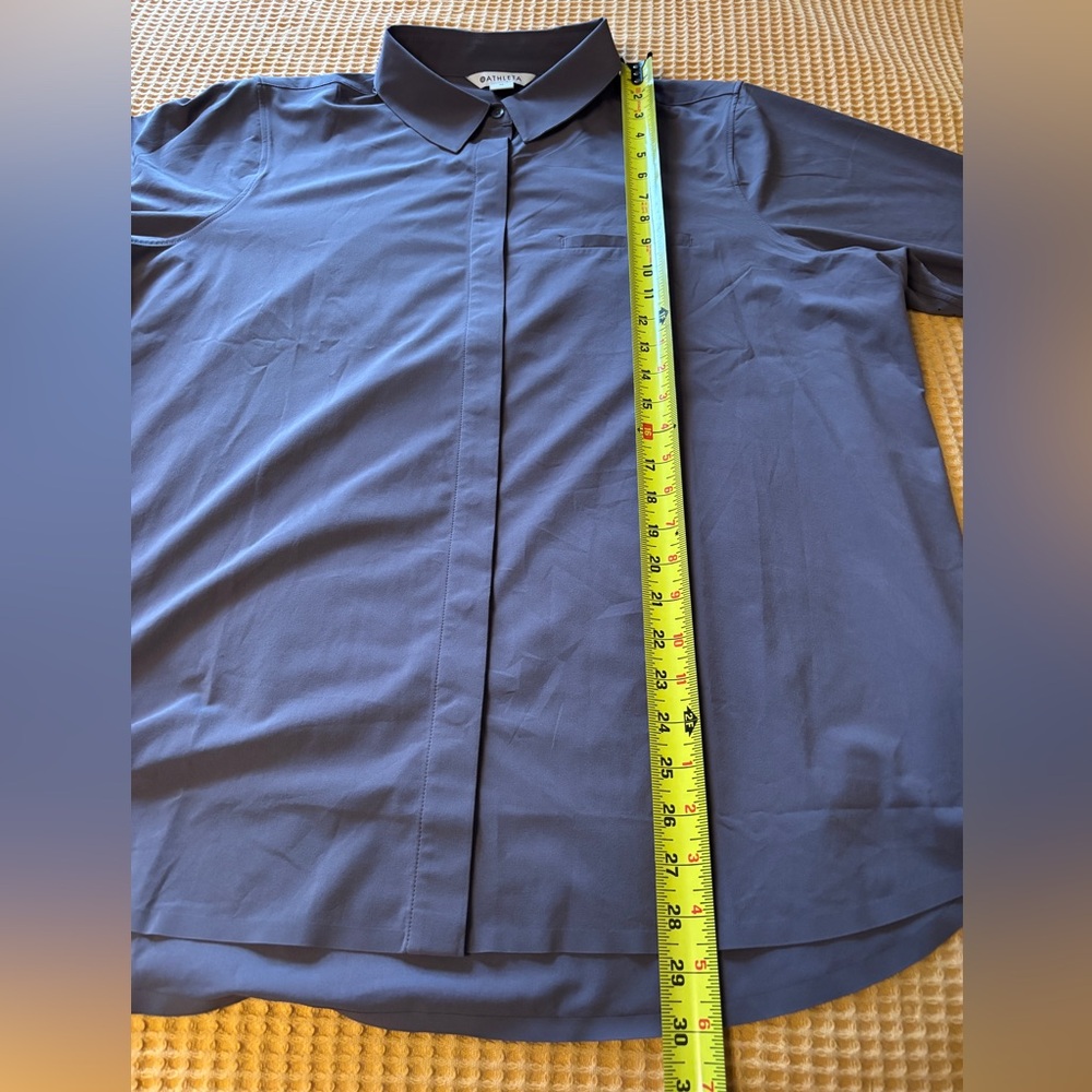 EUC Athleta Urbanite Top 2.0, Button-Down Shirt in Dusk Violet | Women’s Plus 1X - Picture 10 of 16